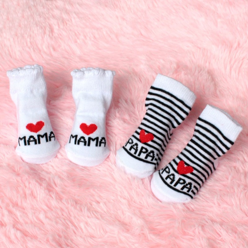 Gaweb Cute Infant Baby Boys Girls Socks Newborn Soft Warm Cotton Love Mama/Papa Letters Socks Gift